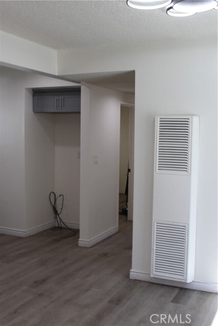 Building Photo - 14808 Kingsdale Ave