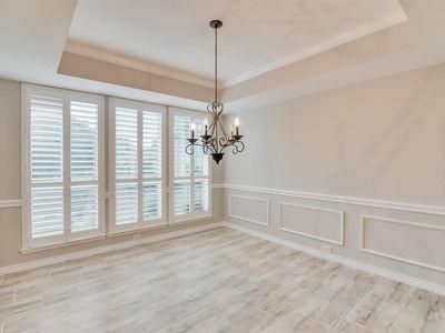 Building Photo - 1081 Woodbriar Dr