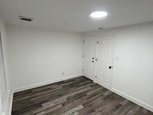 Building Photo - Everything is new and MOVE IN ready