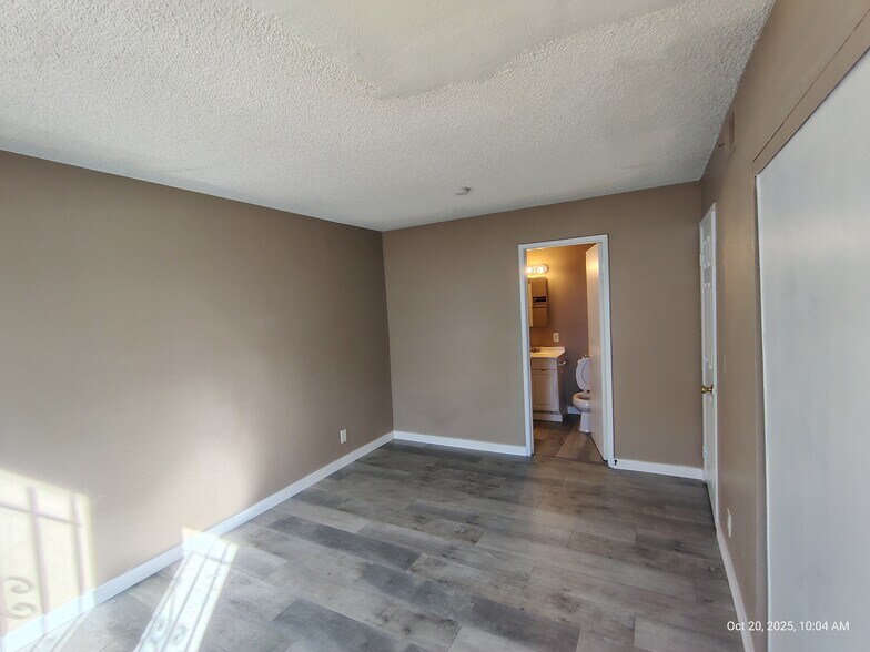 Building Photo - 3663 Kolendo Ct