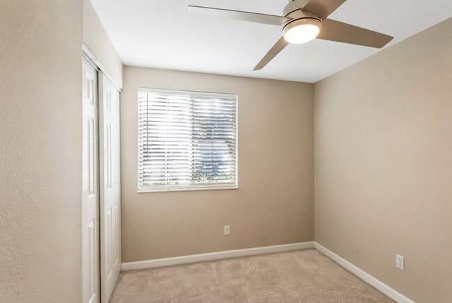 Building Photo - 3079 Hanna Ct