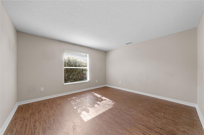 Building Photo - 14308 NW 161st Ave
