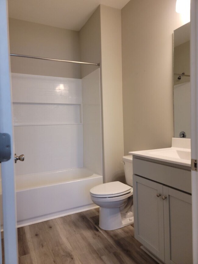 Building Photo - Condo in Desirable Conway, SC - Long Term Rental