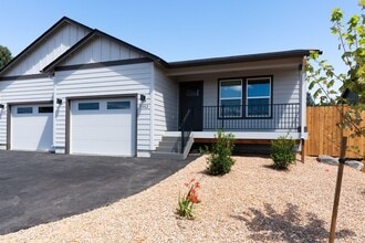 Building Photo - MOVE IN SPECIAL!  Brand New 2 Bedroom 2 Ba...