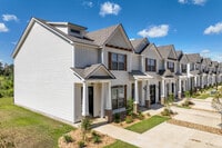 Building Photo - Lacy Ridge