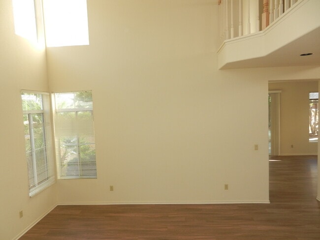 Building Photo - 7470 Mason Heights Ln
