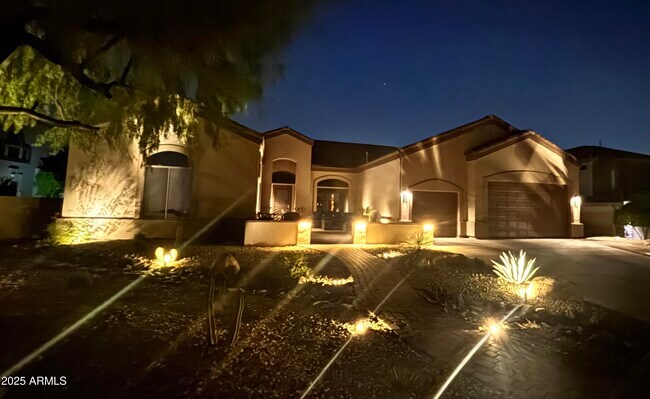 Building Photo - 7637 E Tasman Cir