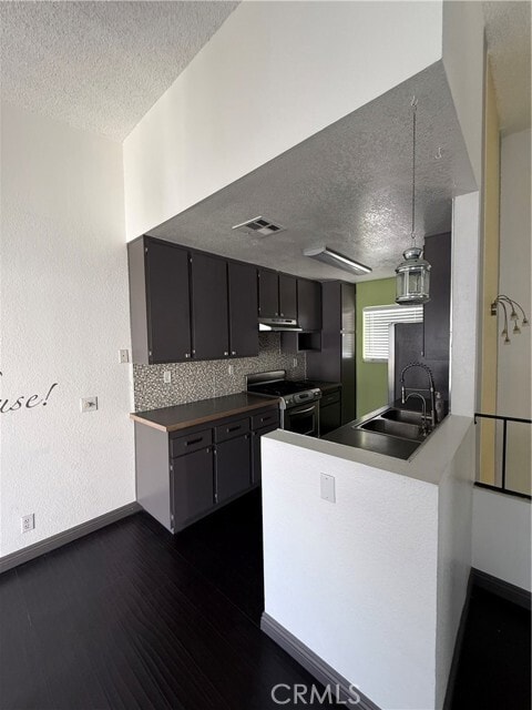 Building Photo - 24316 Sylvan Glen Rd