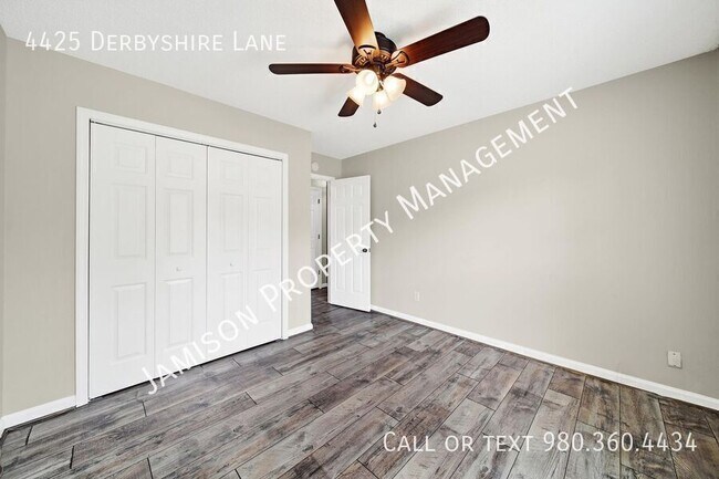 Building Photo - 4425 Derbyshire Ln