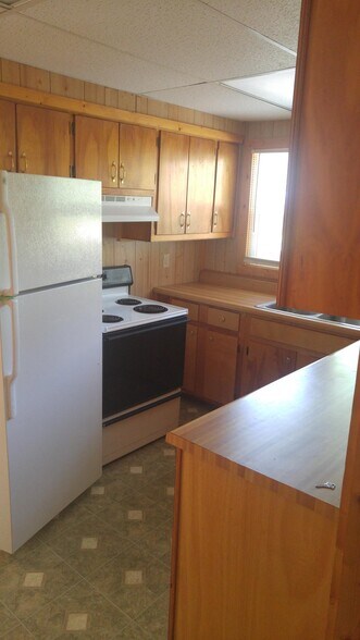 Building Photo - 30 Hill Top Dr