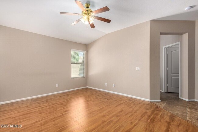 Building Photo - Gorgeous 4 Bedroom Home w/Energy Saving Solar