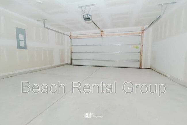 Building Photo - 286 Jeff Waters Cir