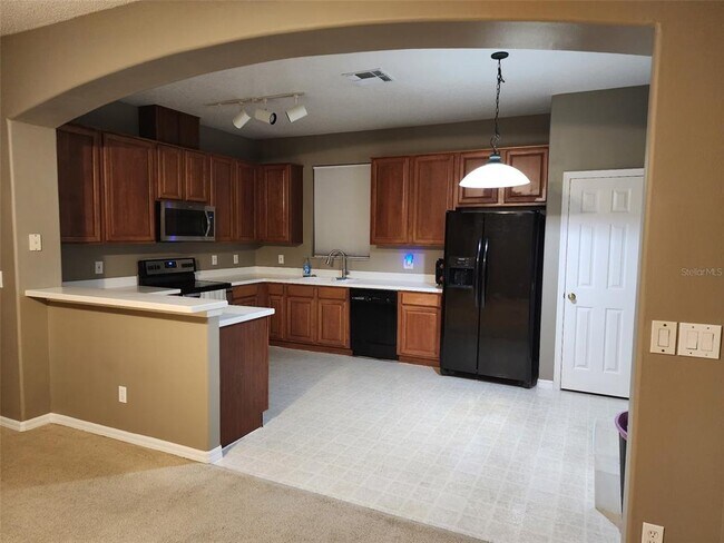 Building Photo - 4025 Shawn Cir