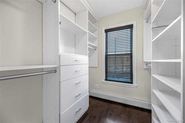 Building Photo - 1837 Wallace Ave