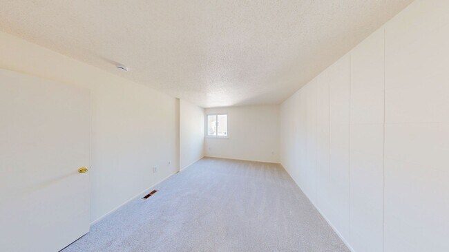 Building Photo - 7197 D Cimarron Ct