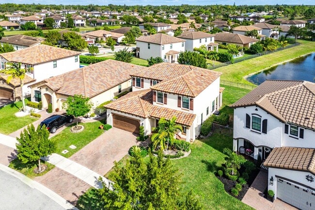 Building Photo - 3234 Klays Ct