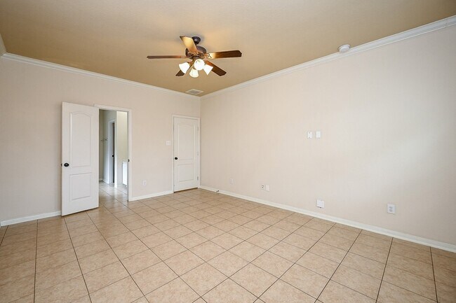 Building Photo - 4411 Wellington Grove Ln