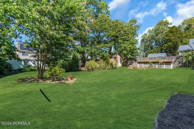 Building Photo - 105 Longfellow Ave