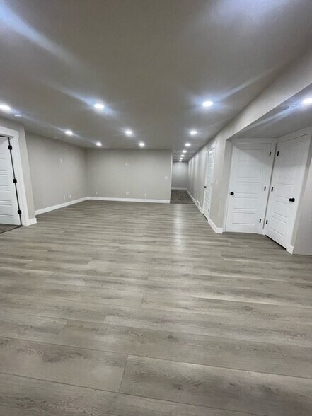 Building Photo - 2839 Kollman Ln