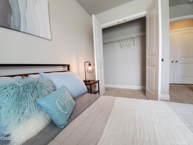 Building Photo - 5764 Callaway Cir