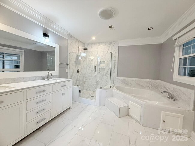 Building Photo - 6124 Williams Rd