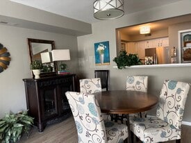 Building Photo - 703 N 29th St