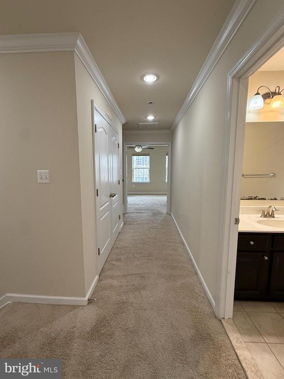 Building Photo - 7018 Foxton Way