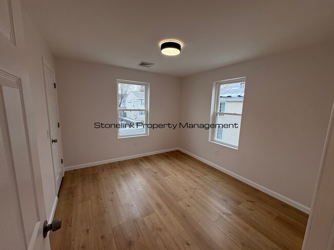 Building Photo - *1014 Douglas Avenue