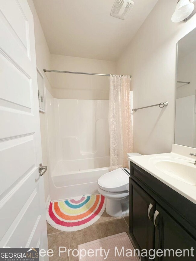Building Photo - 309 Mannes Ln