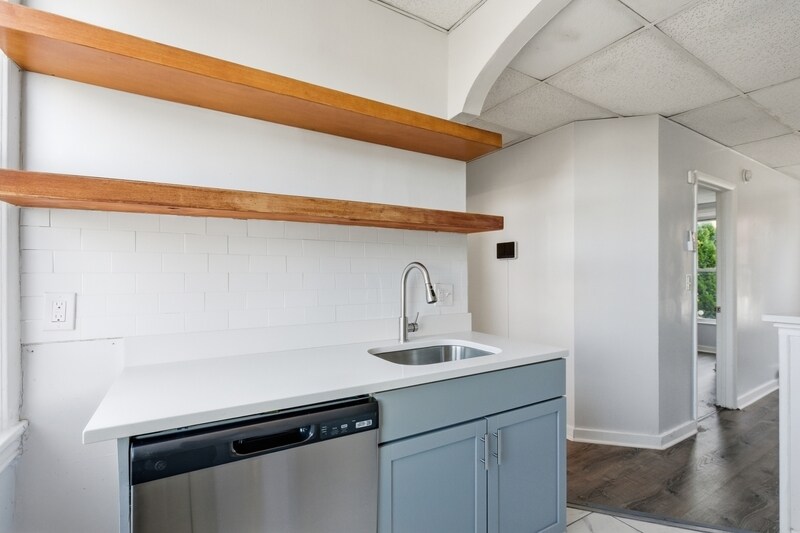 Building Photo - 3221 The Alameda