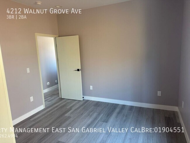 Building Photo - 4212 Walnut Grove Ave