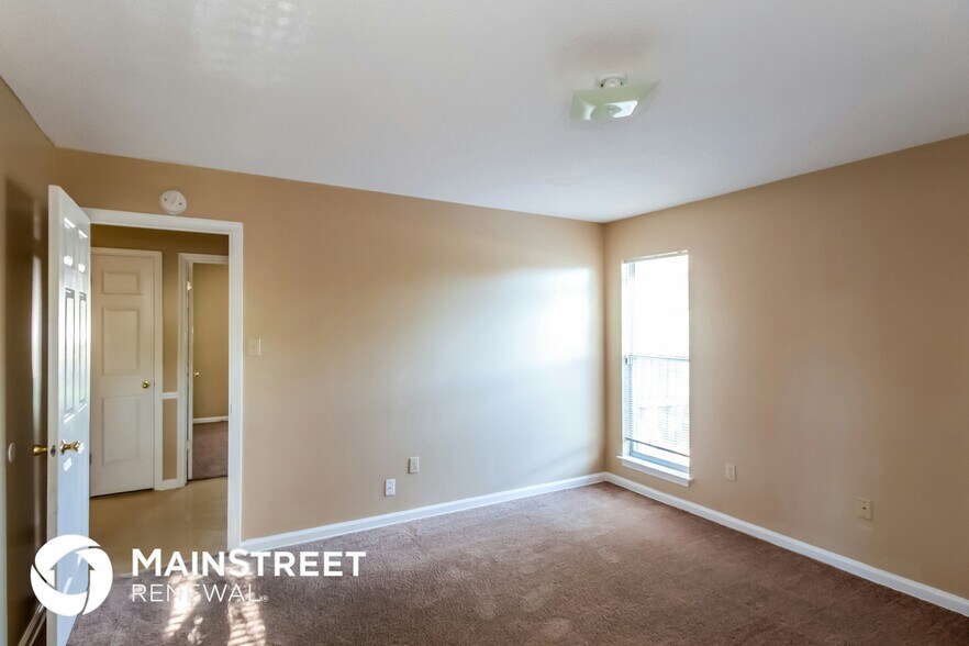 Building Photo - 7154 Brandee Dr