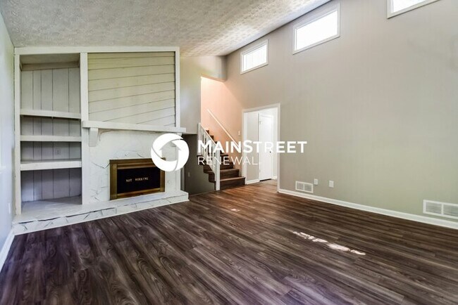 Building Photo - 3 Bedroom Pet-Friendly Home in Rex, GA with Main Street Renewal