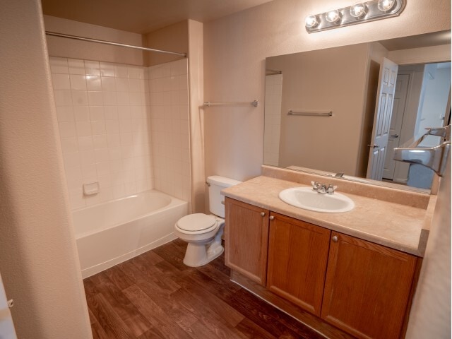 Amalfi 2x2 - CBC-Coronado Bay Club