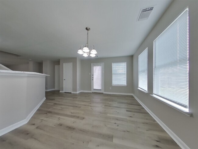 Building Photo - 10111 Victoria Falls Ln