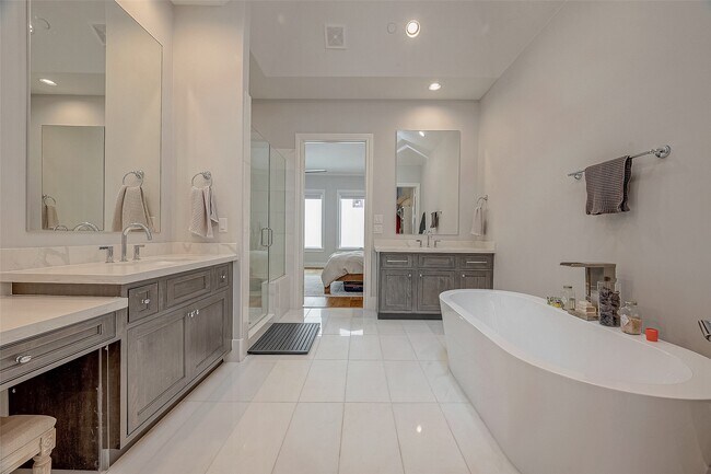 Building Photo - 5213 Feagan St