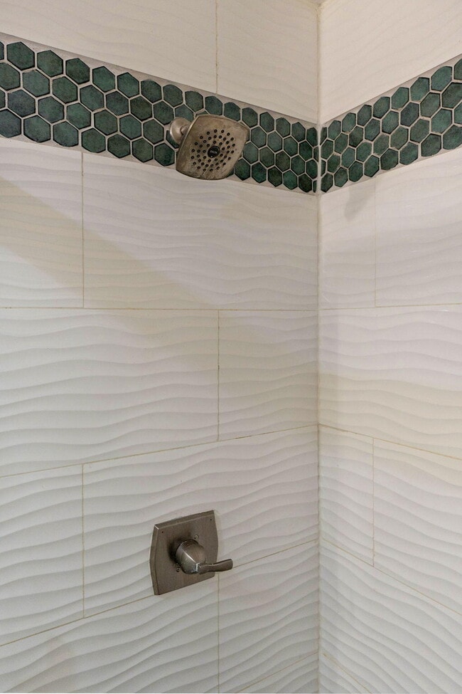 Building Photo - 4094 S Eaton Ave