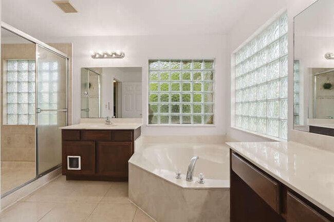 Building Photo - 1085 Center Stone Ln