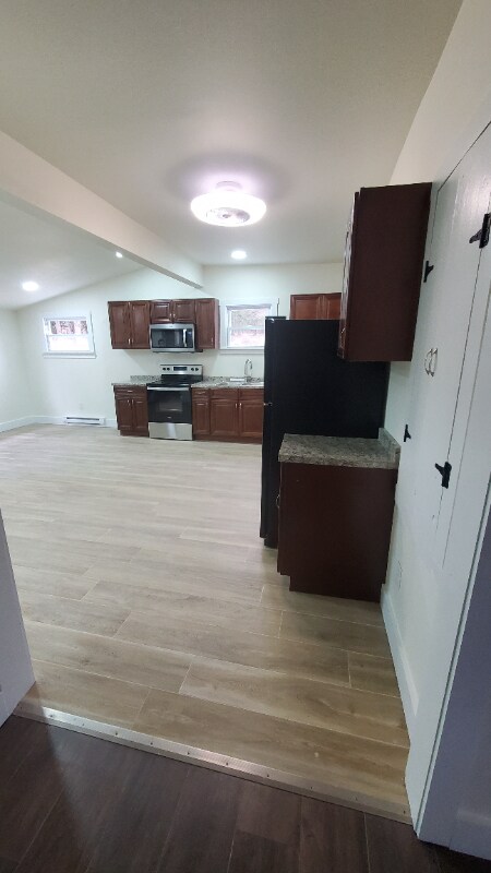 Building Photo - 652 NY-17M