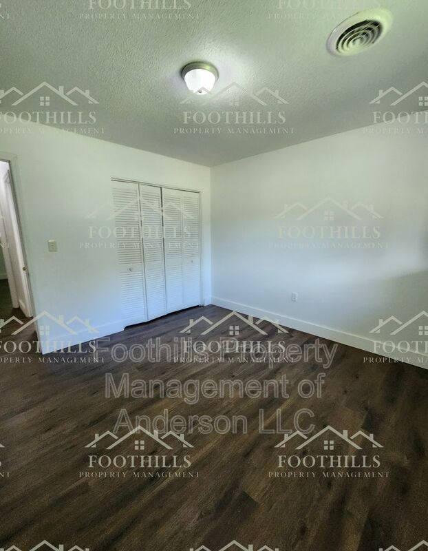 Building Photo - 3910 Seminole Ave