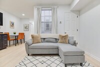 Building Photo - 1255 Raum St NE