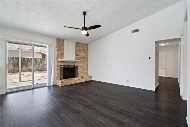 Building Photo - 12306 Hickorystick Cove