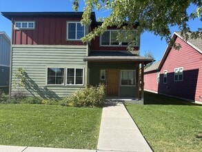 Building Photo - Fantastic home in Central Bozeman ready fo...