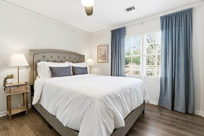 Building Photo - 520 Willeo Rd