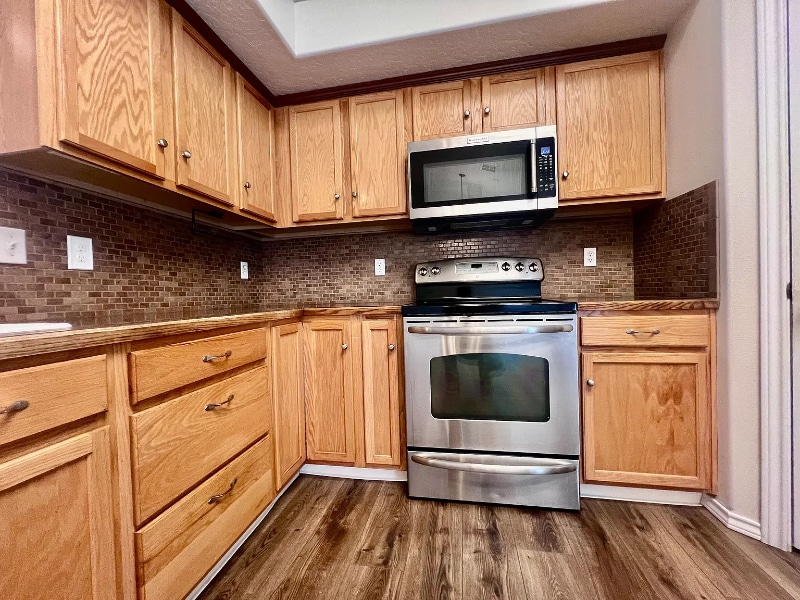 Building Photo - 16845 N Darmady Loop