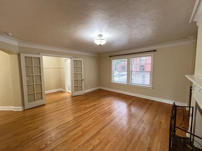 Building Photo - $500 OFF YOUR FIRST MONTH! Spacious studio...