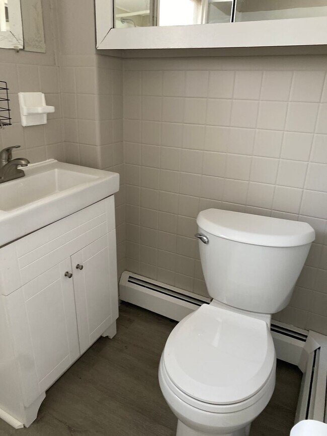 Building Photo - 2133-2135 Jackson St