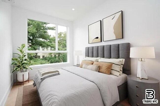 Building Photo - 2 bedroom in Brooklyn NY 11206
