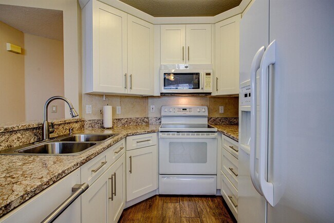 Building Photo - 20102 Harbour Vista Cir