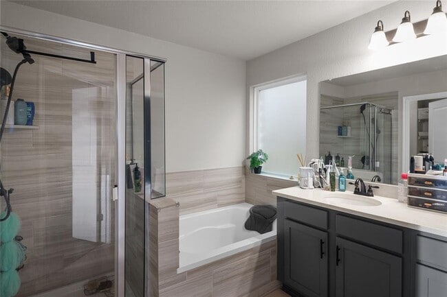 Building Photo - 17332 Gabbro Dr